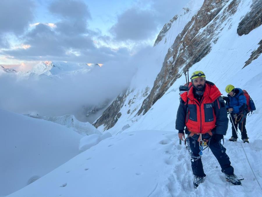 اولین گام سپید