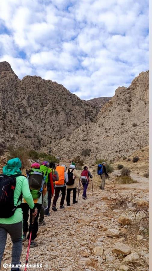 مبانی کوهپیمایی بانوان